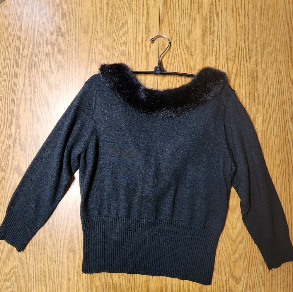 IRKA BY SSG Black LowBack Cashmere Blend Sweater Faux Fur Sz L